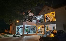 Casa Dana